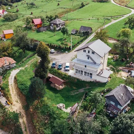 Casa Pescarului Apuseni Pensiune